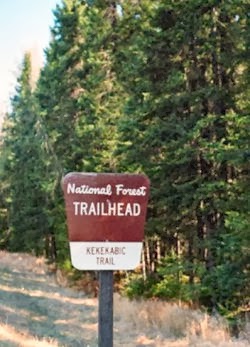 Kekekabic trail sign