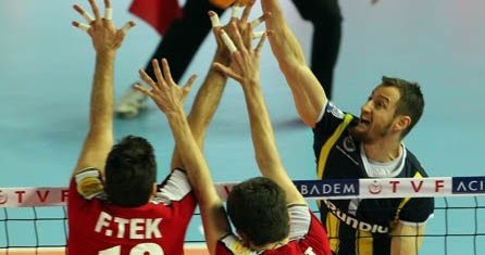 erkekler voleybol maç sonuçları