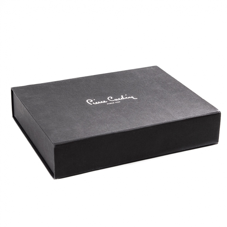 Custom Design Packaging Printed Boxes Apparel boxes Package your