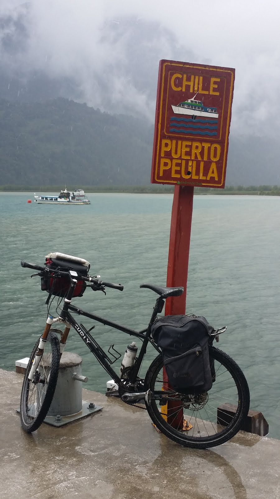 The touring but still Surly Troll on Lago Todos los Santos