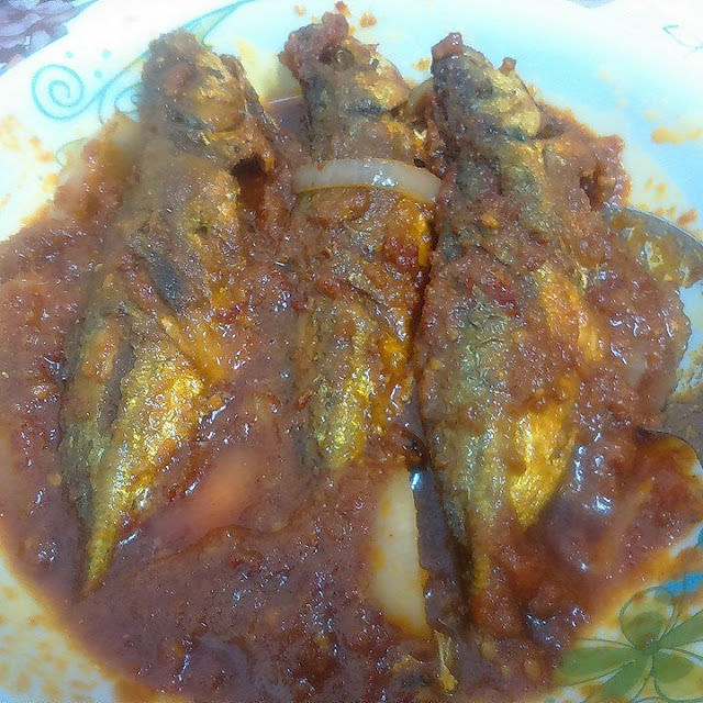 RESEPI SAMBAL TUMIS IKAN MUDAH DAN SEDAP!