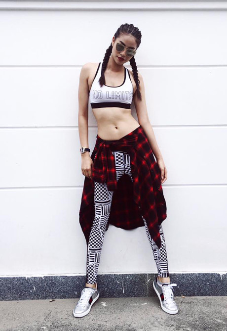 Mỹ nhân Việt khoe chân thon - Ảnh 7 My nhan Viet khoe chan thon - Anh 7