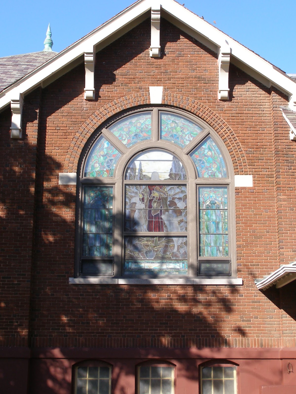 My Central New York Eastwood Church Includes Arts & Crafts Details