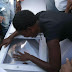 VIDEO - Velan restos de niño asesinado a machetazos por supuesto enfermo mental VIDEO - Velan restos de niño asesinado a machetazos por supuesto enfermo mental