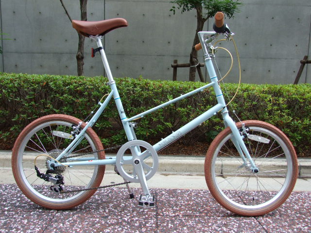 Avelo Bicycle Shop Bruno Minivelo Mixte Flat Ocean Blue ブルーノ ミキスト オーシャンブルー 16 展示販売中 残り1台のみ