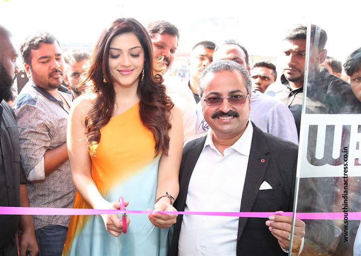 Mehreen Pirzada launches B New Mobile Store at Adoni