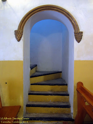 torrealta-parroquial-escaleras-coro