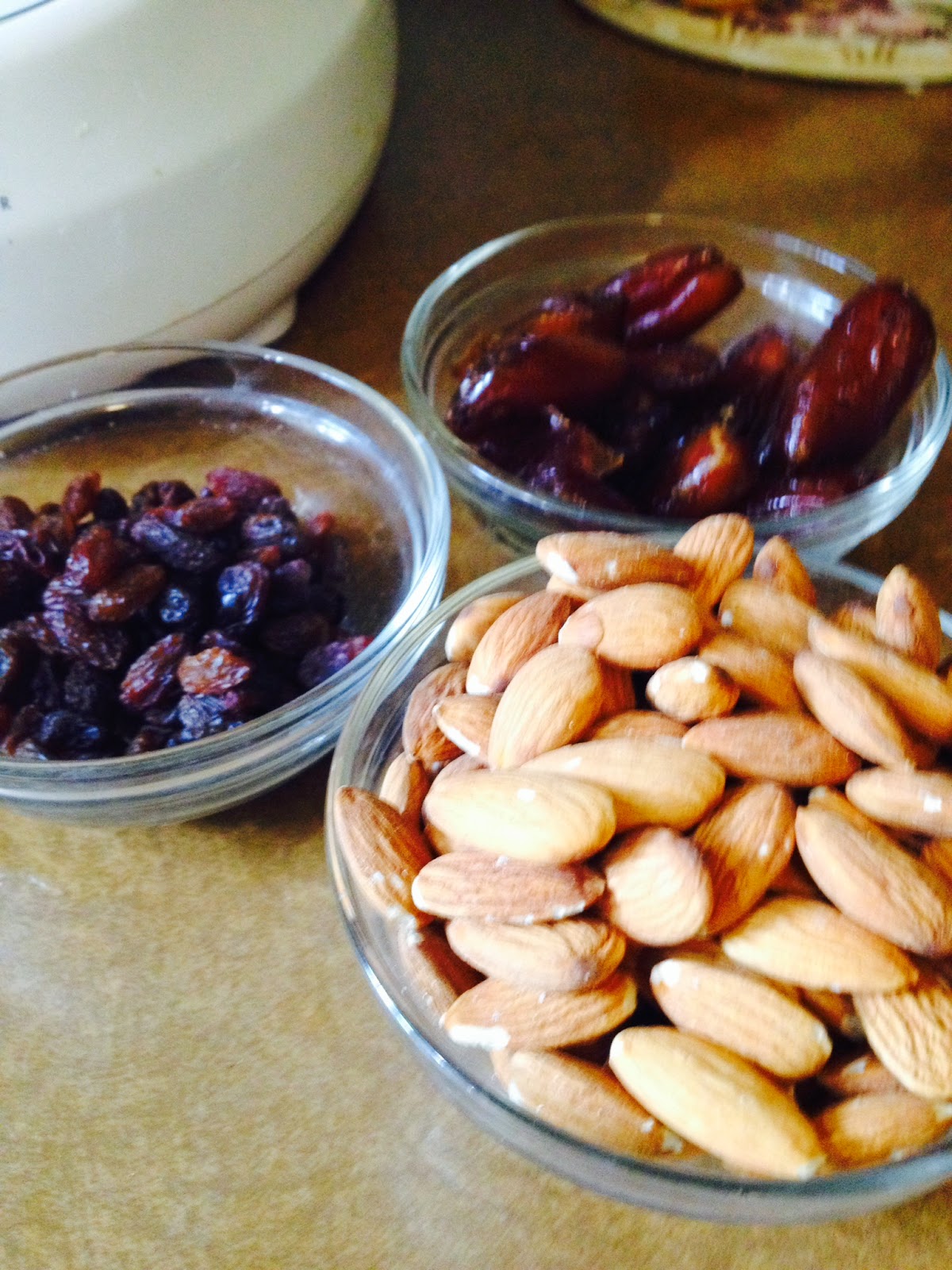 TONE OVER BONE Dried Fruit Bars