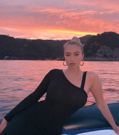 Anastasia Karanikolaou Anastasia Karanikolaou