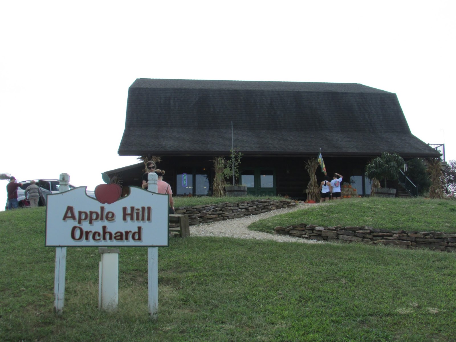 Murray & Candace's Adventures Apple Hill Orchard...
