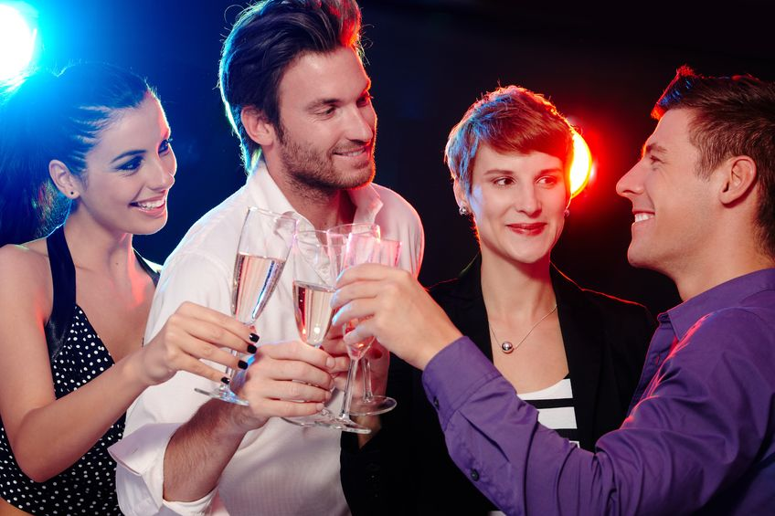 Wie frauen in disco kennenlernen