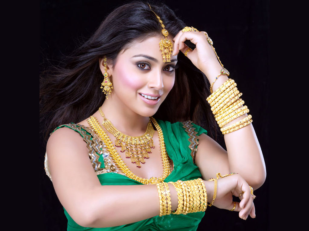 Latest Fashion jewelry Pics, Indian Bridal Latest Jewelry Pics, Diamond Jewelry Collections Pic