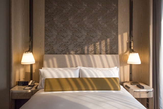 Deluxe Room at Waldorf Astoria Bangkok