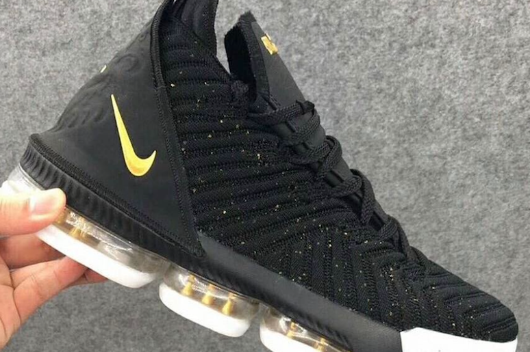 lebron 16 zoom