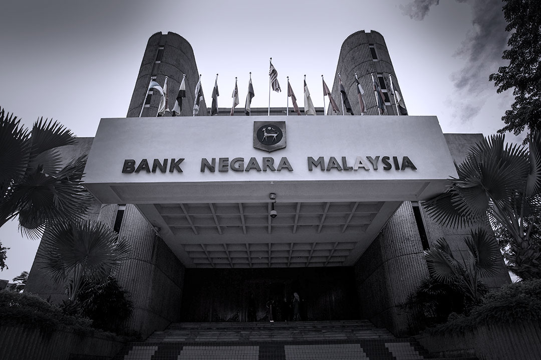 Bank perdagangan valas di malaysia
