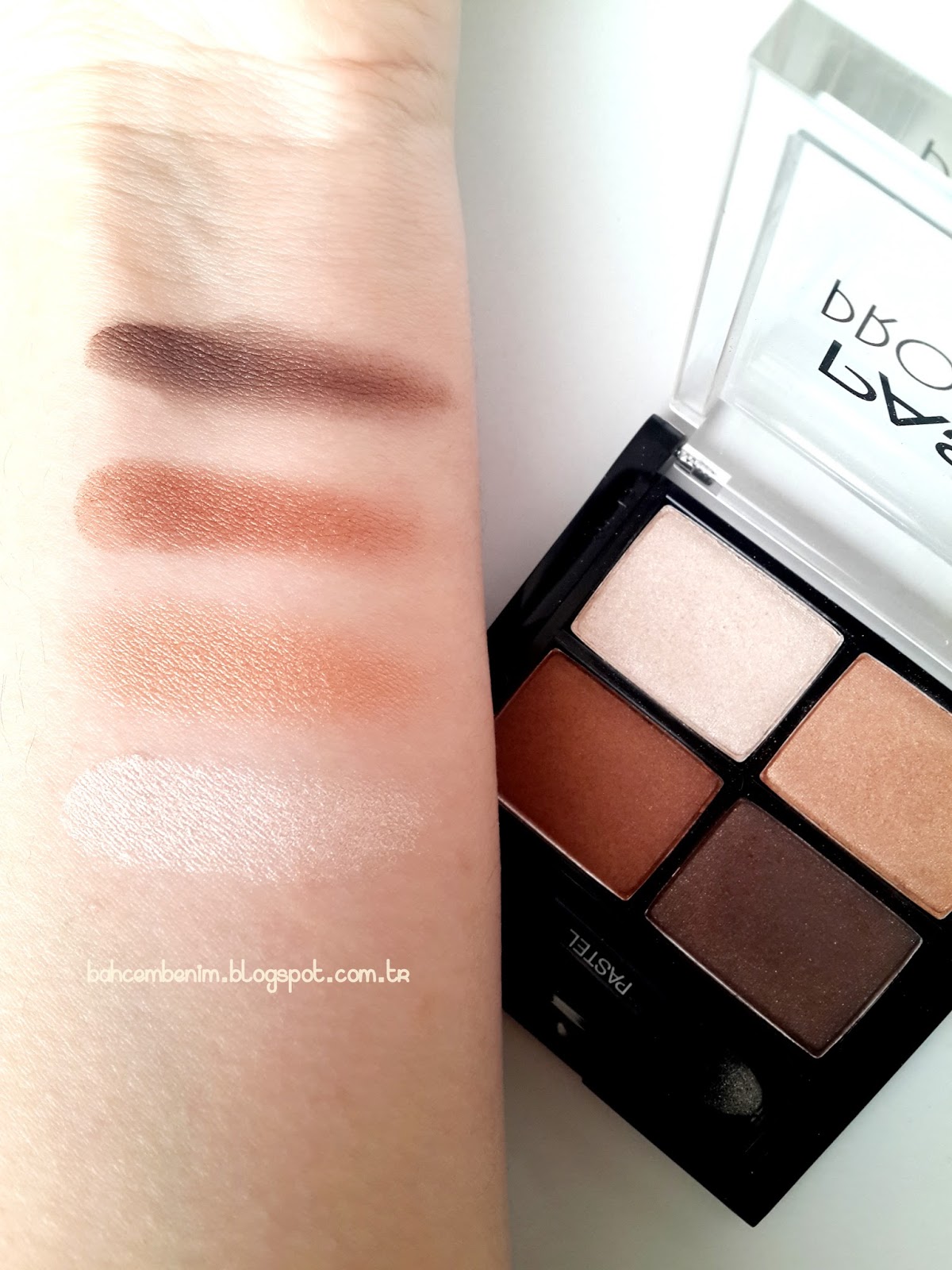 PASTEL PROFASHION 4'LU FAR PALETİ ( Eyeshadow Quad 204)