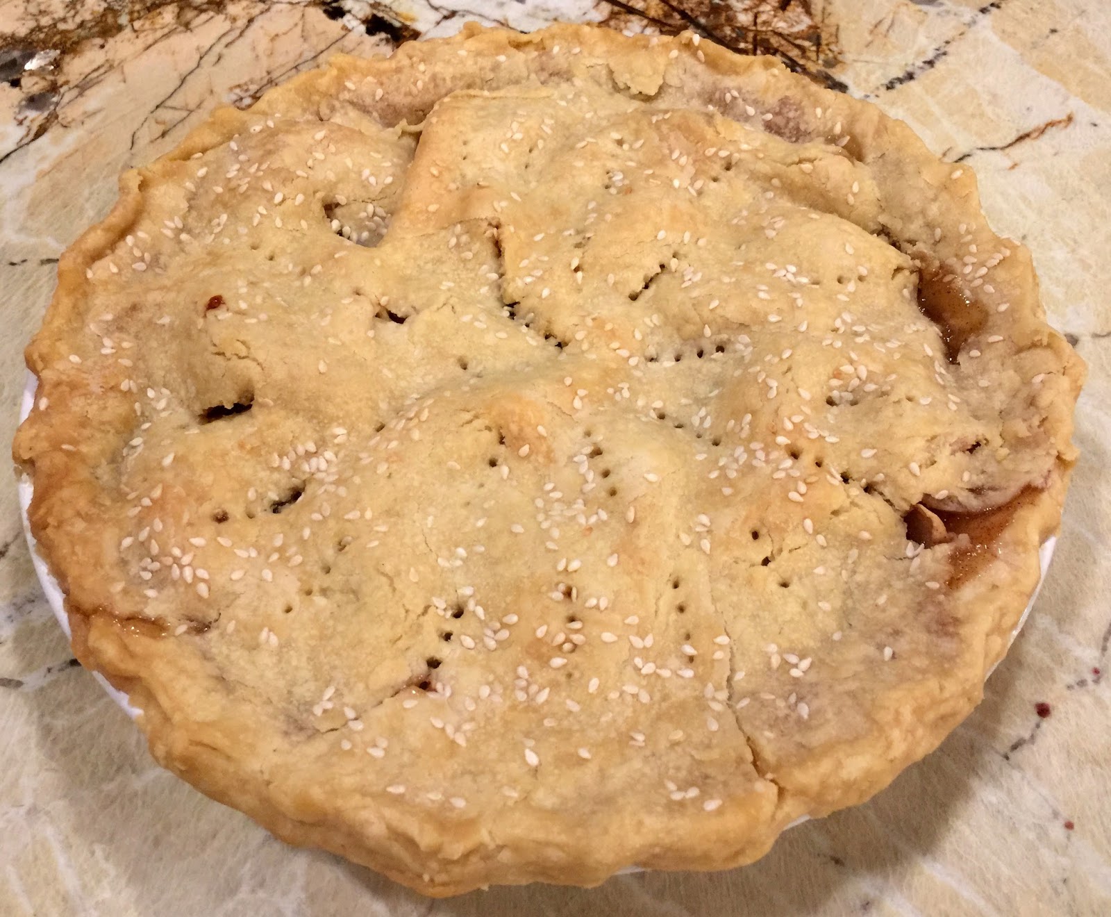 Daniel's Pacific NW Garden Jonared Apples. First Harvest. And Apple Pie.