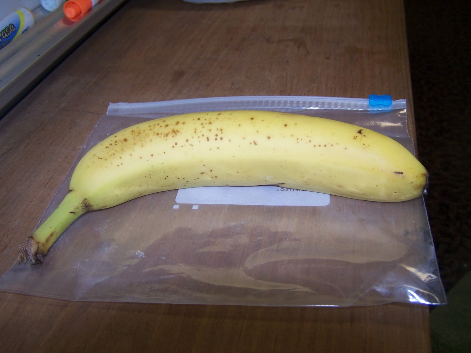 Flashy Fifth Graders: Day 3 of the banana experiment