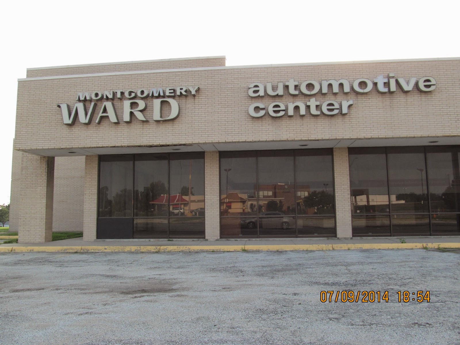 Trip to the Mall Metro North Mall (Kansas City, MO)