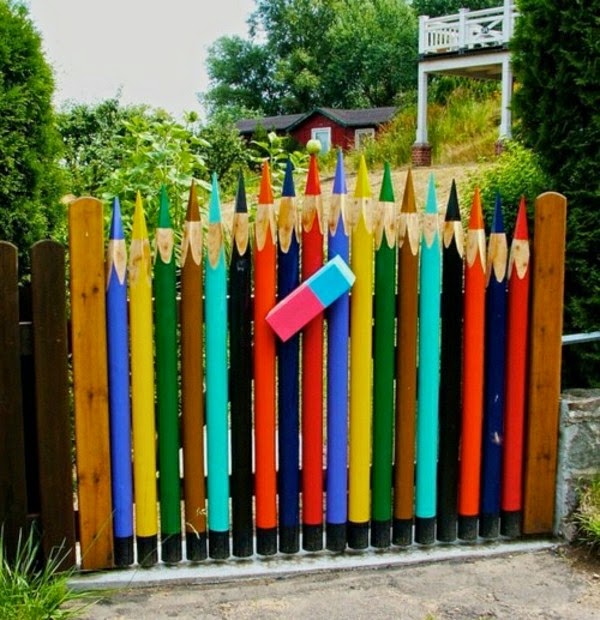 Creative garden fence ideas!