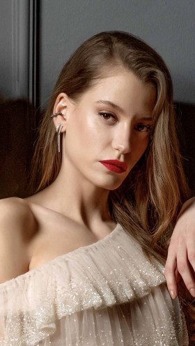 Serenay%2BSar%25C4%25B1kaya