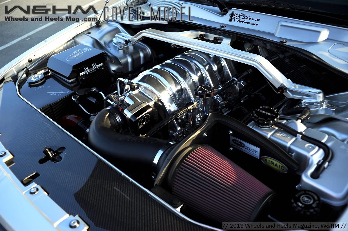 Chrysler 300 Srt 8 Cover Feature Car With Nutek Forged