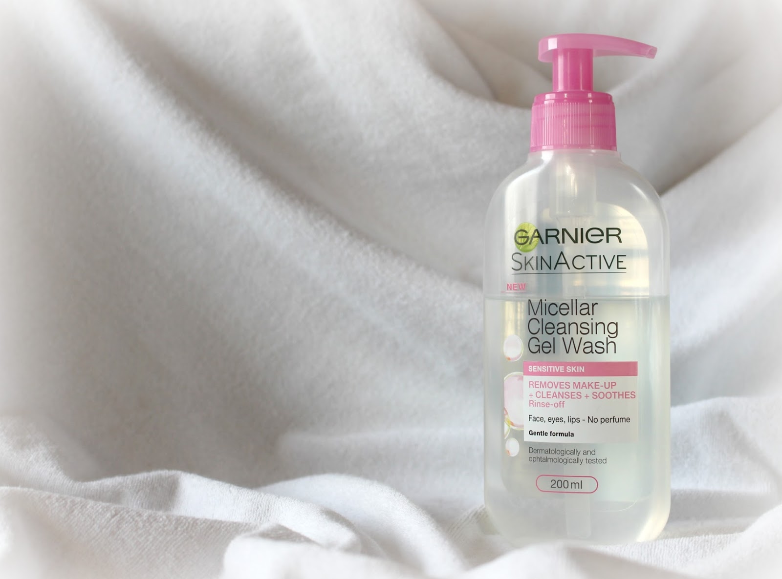 CROSSING BEAUTY GARNIER SKIN ACTIVE Micellar Cleansing Gel Wash