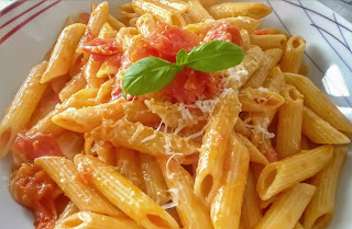 PENNE ALLA CRUDAIOLA