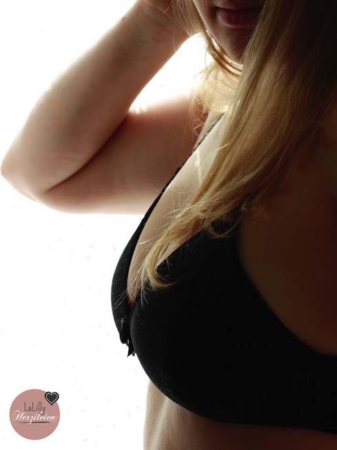 BH Romy #1 Der BH Romy #1 ist ein Beispiel für feministische Unterwäsche