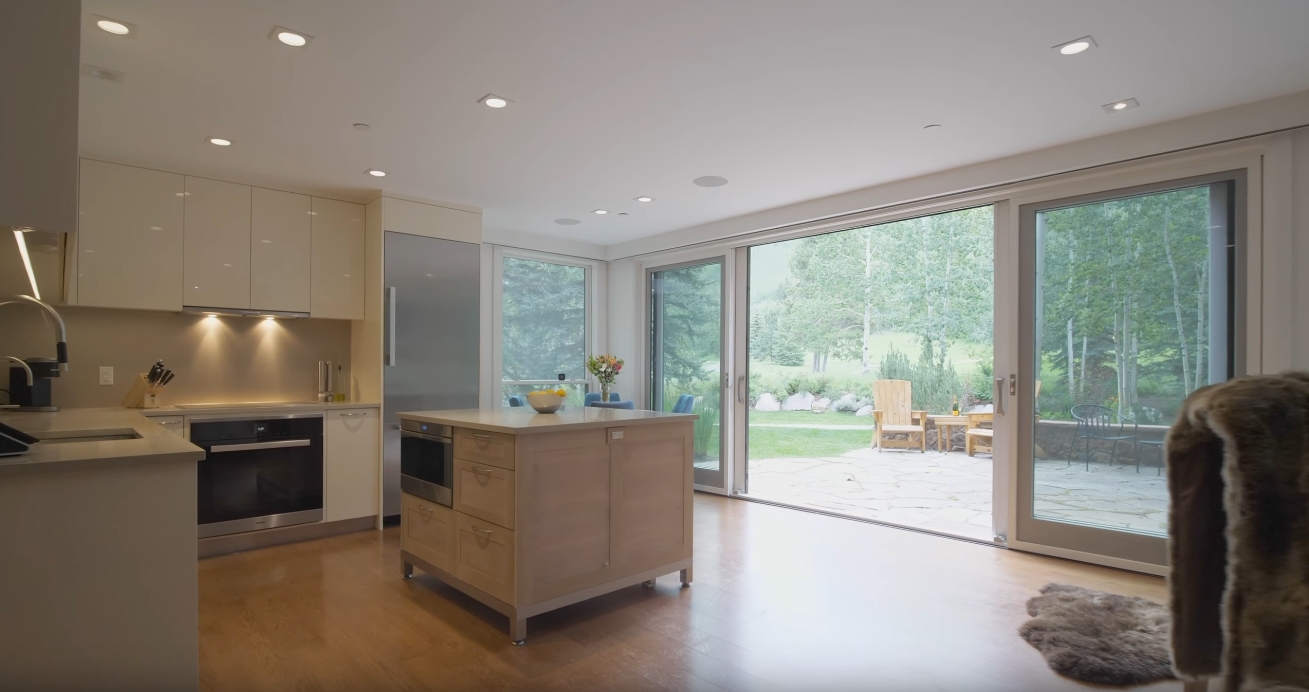14 Photos vs. 600 Vail Valley Drive #A-6, Vail, CO vs. Condo Interior Design Tour