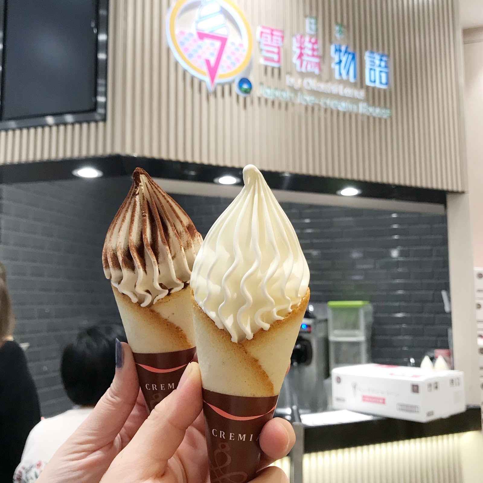 Hong Kong Delightful Desserts RoundUp / LUCY LOVES TO EAT