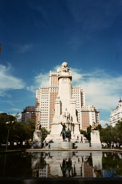 馬德里西班牙廣場