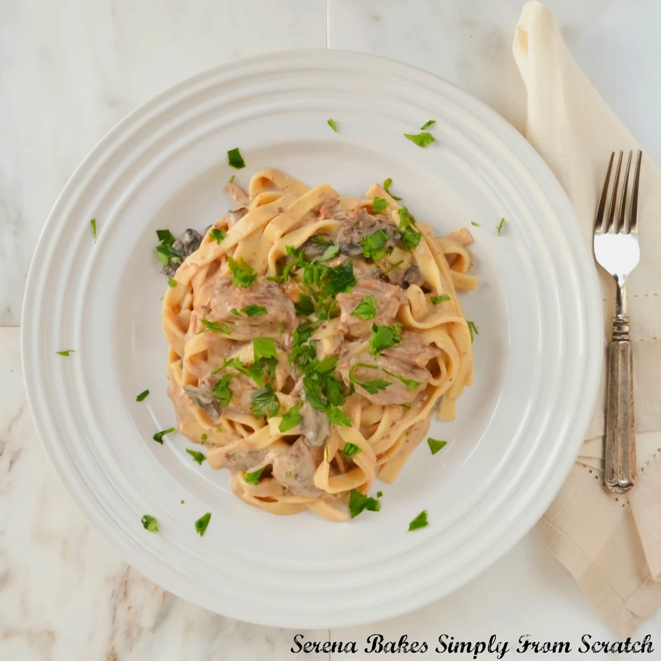 Crock-Pot-Beef-Stroganoff-serve-parsley.jpg