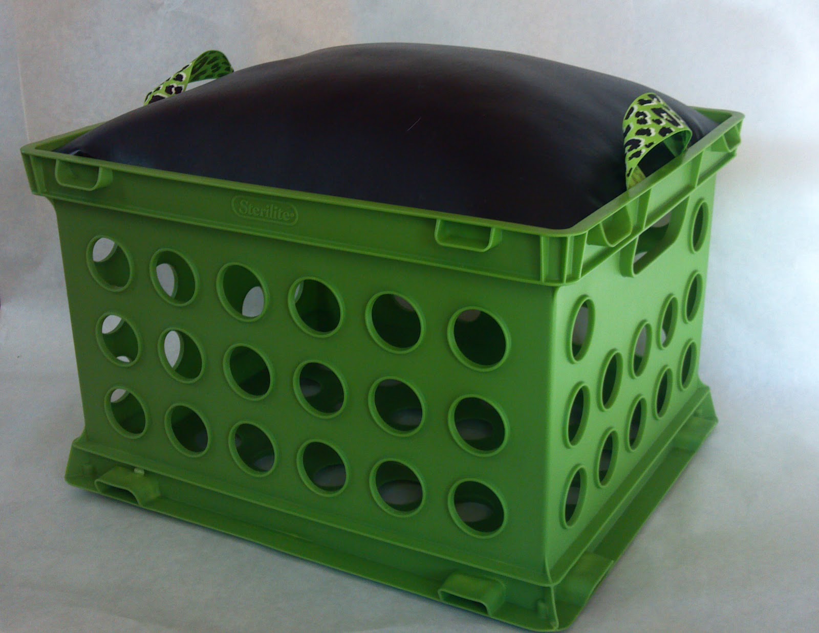 Teach to be Happy Crate Seating... Yes, me too!