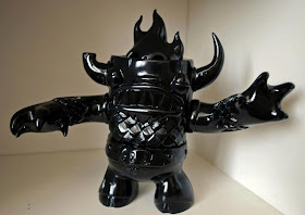 Rampage Toys x Imps and Monsters Blank Black The Manotaur Vinyl Figure
