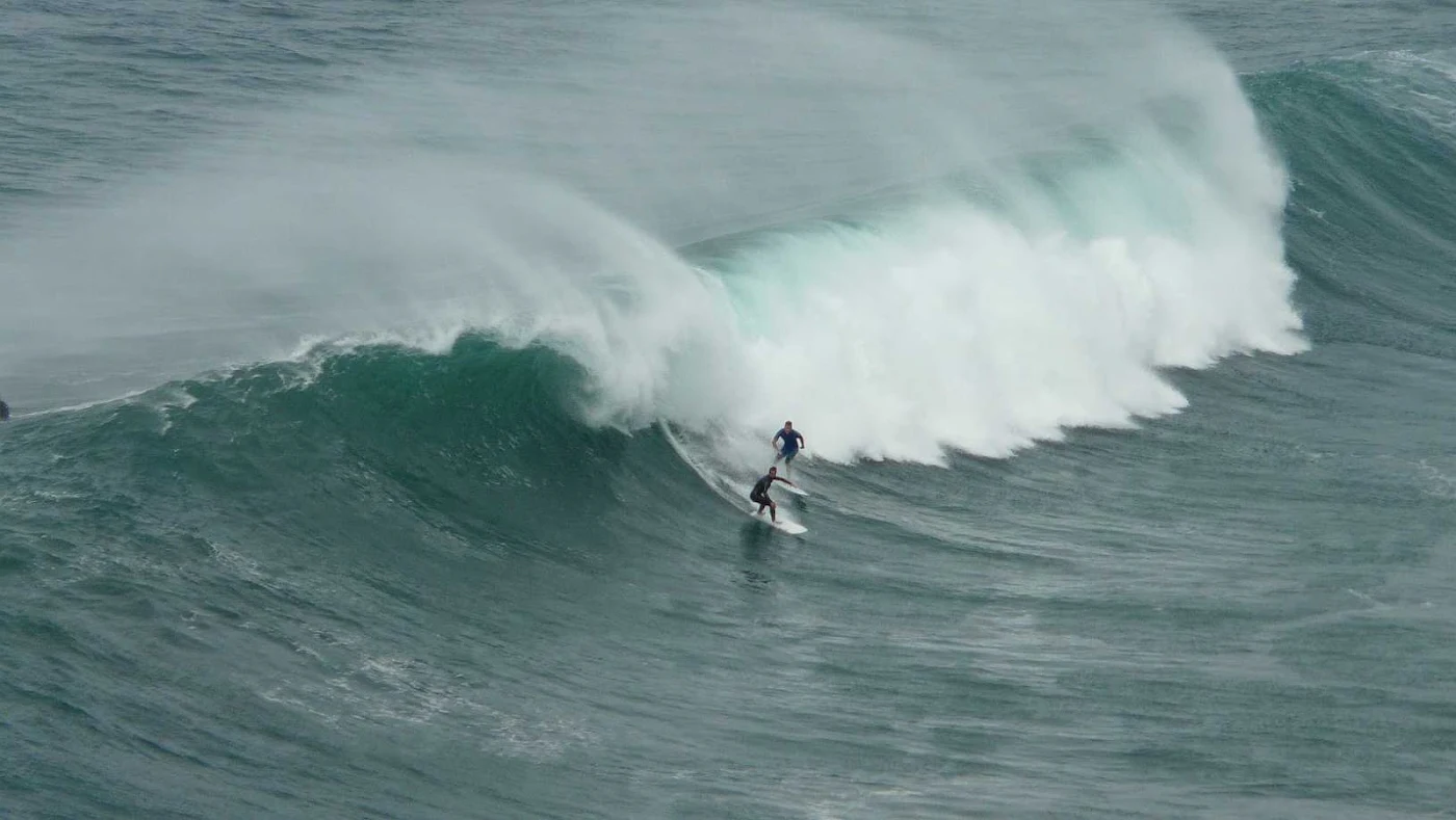 sesion otono menakoz septiembre 2015 surf olas grandes 07