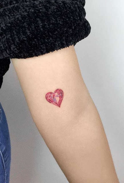 Mini tatuagens femininas Mini tatuagens femininas