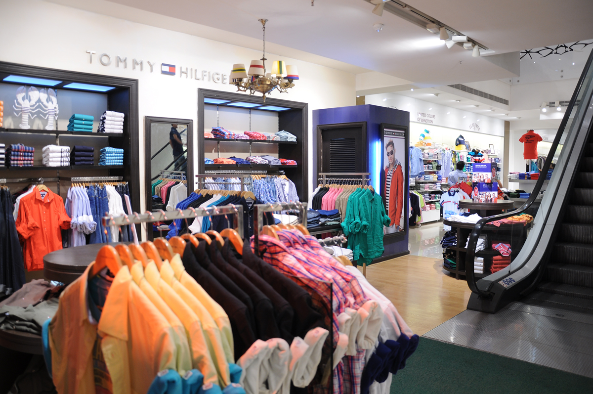CHUNMUN STORES: August 2013