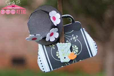 Mary Poppins accessories - Black umbrella with parrot handle, black pill hat with flowers and carpet bag
