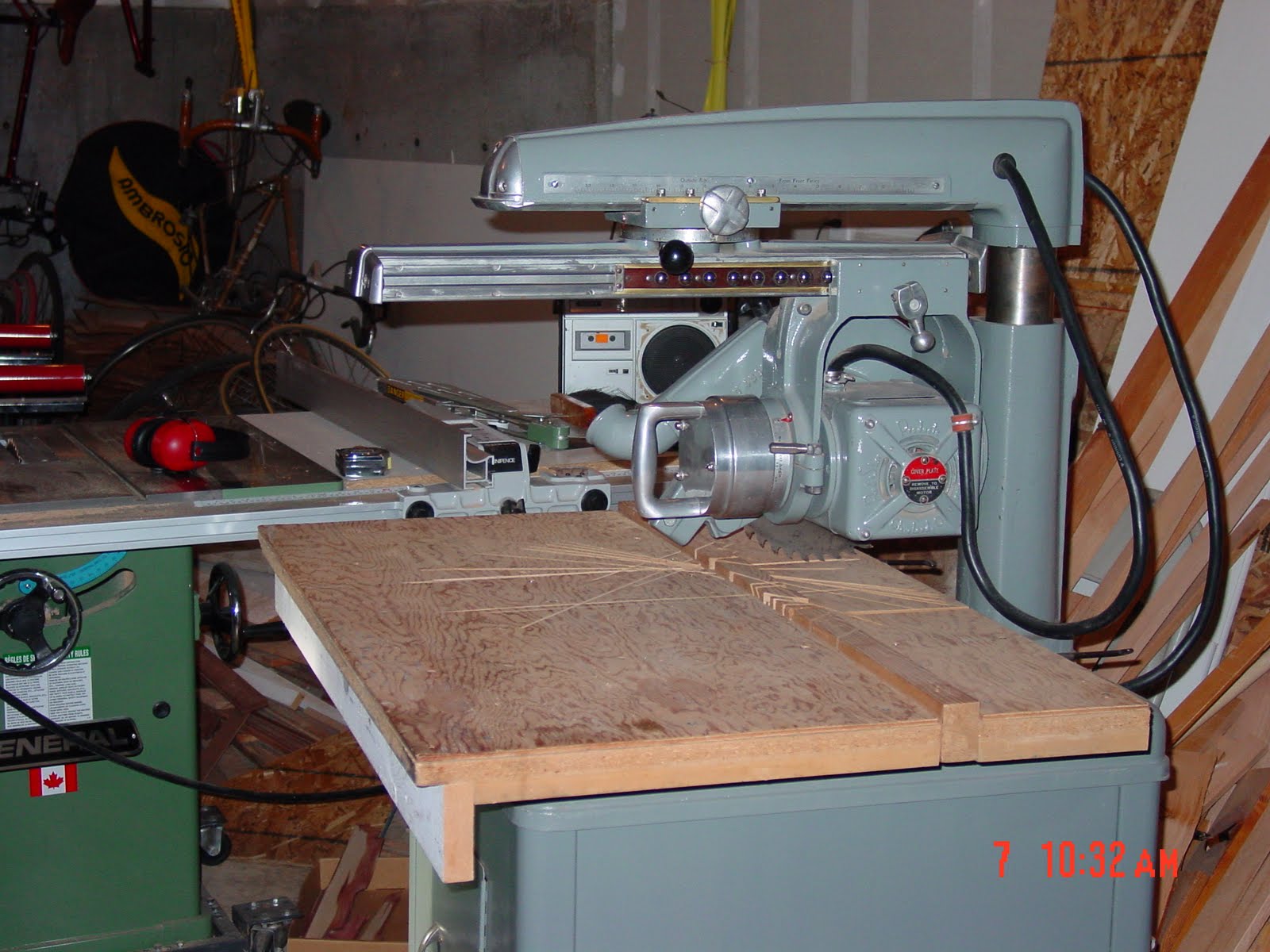 Don's Early Light: Old WoodWorking Machinery