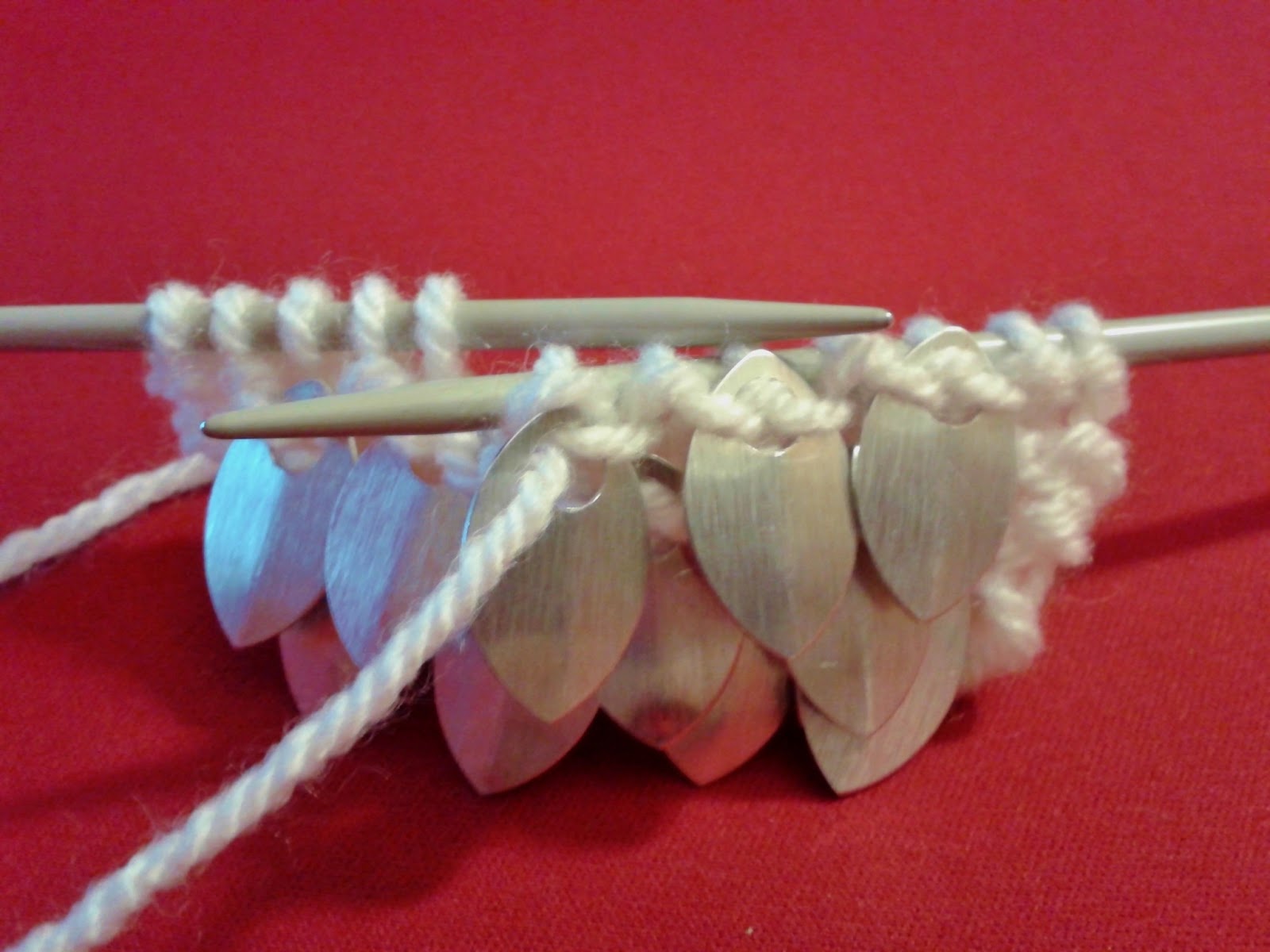 crafty mutt learn to knit with scales