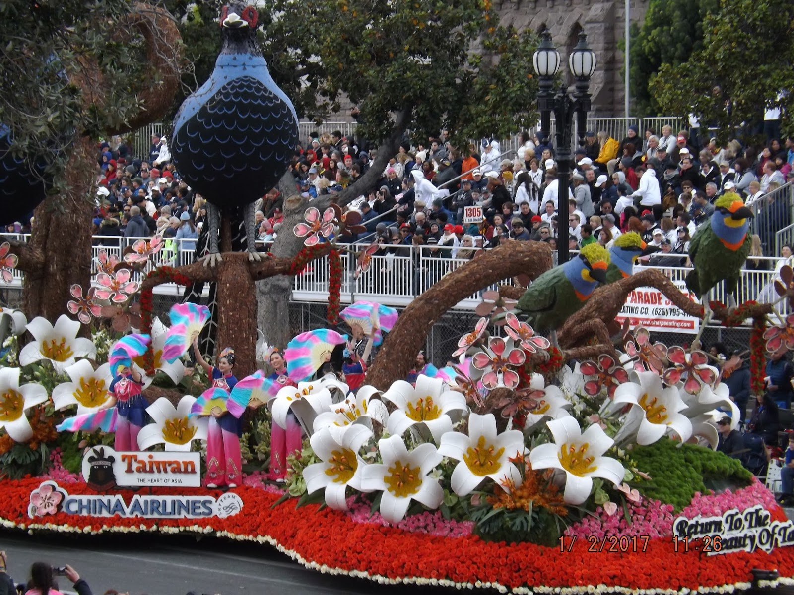 Up to Speed Rose Bowl Parade 2017 Floats