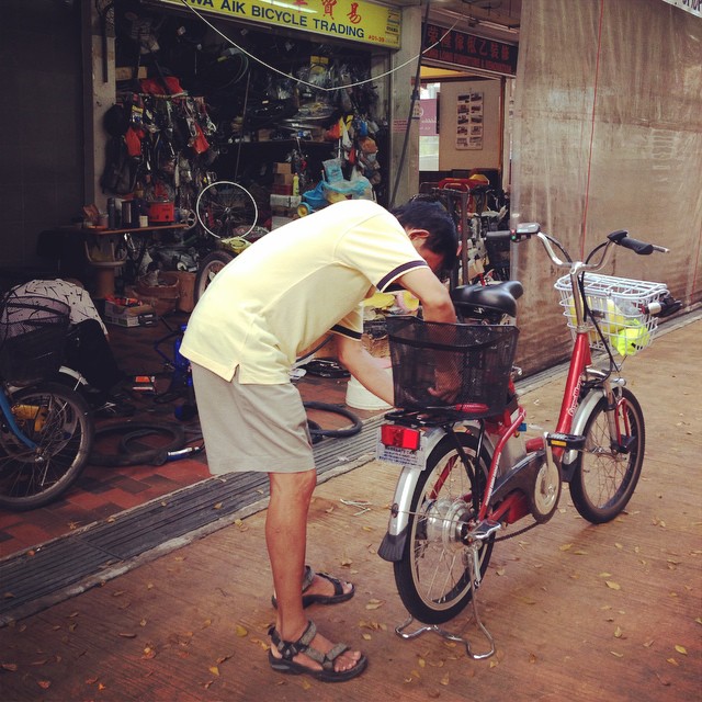 Bicycle shop at Serangoon Un zeste de Singapour