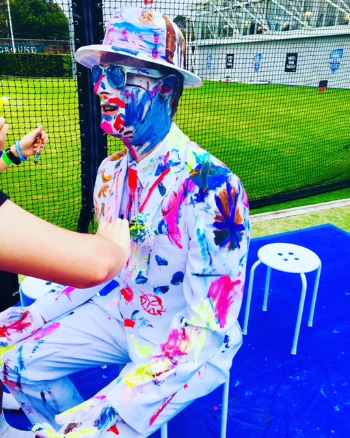 Roving Performers Australia Bodypaint Canvas White Human Statue