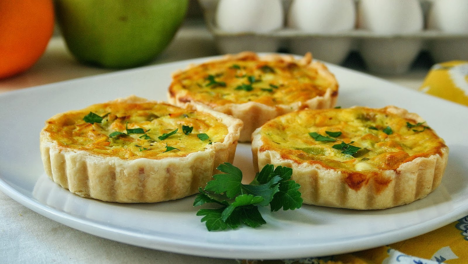 How To Make Vegetarian Mini Quiche With Leeks Mom's Magic Food