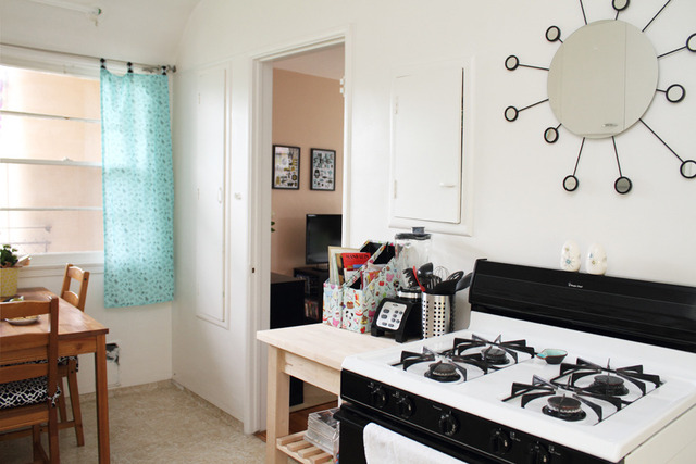 Casa decorada em turquesa e preto para um casal. Blog Achados de Decoração Casa decorada em turquesa e preto para um casal. Blog Achados de Decoração