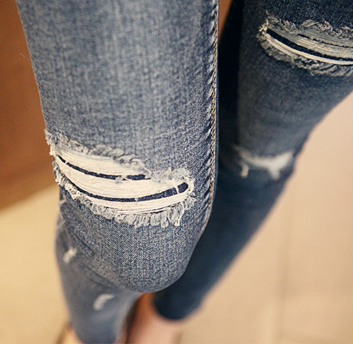 [Dabagirl] Ripped Low-Rise Denim Jeans | KSTYLICK - Latest Korean ...