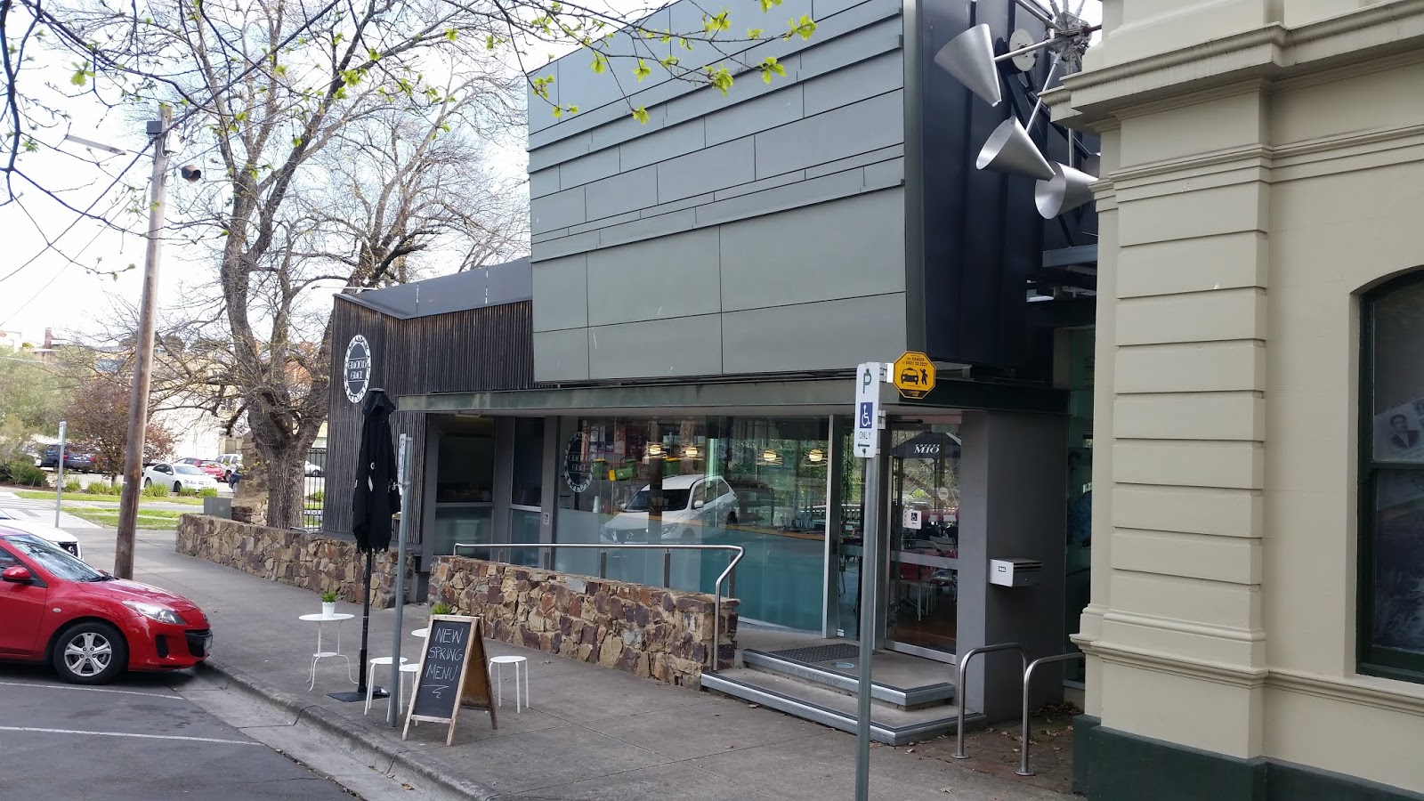 Gracious Grace Cafe, Lilydale