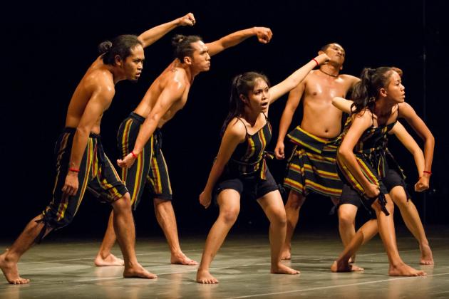 tari fire! fire! fire! Eko Supriyanto - teraSeni tari fire! fire! fire! Eko Supriyanto - teraSeni