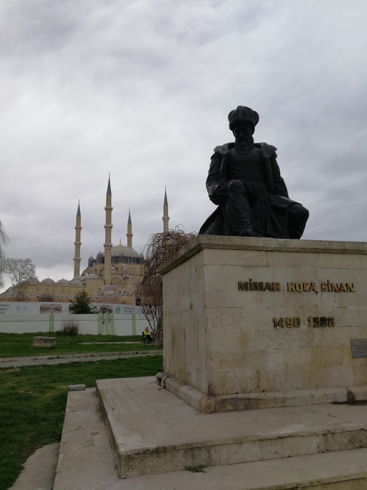 Osmanlı’nın Manevi Başkenti Edirne Osmanlı’nın Manevi Başkenti Edirne